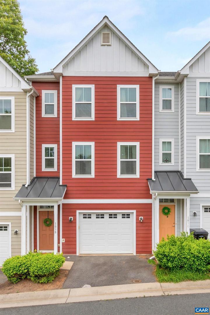 Photo 1 of 35 of 103 Longwood Dr #B townhome