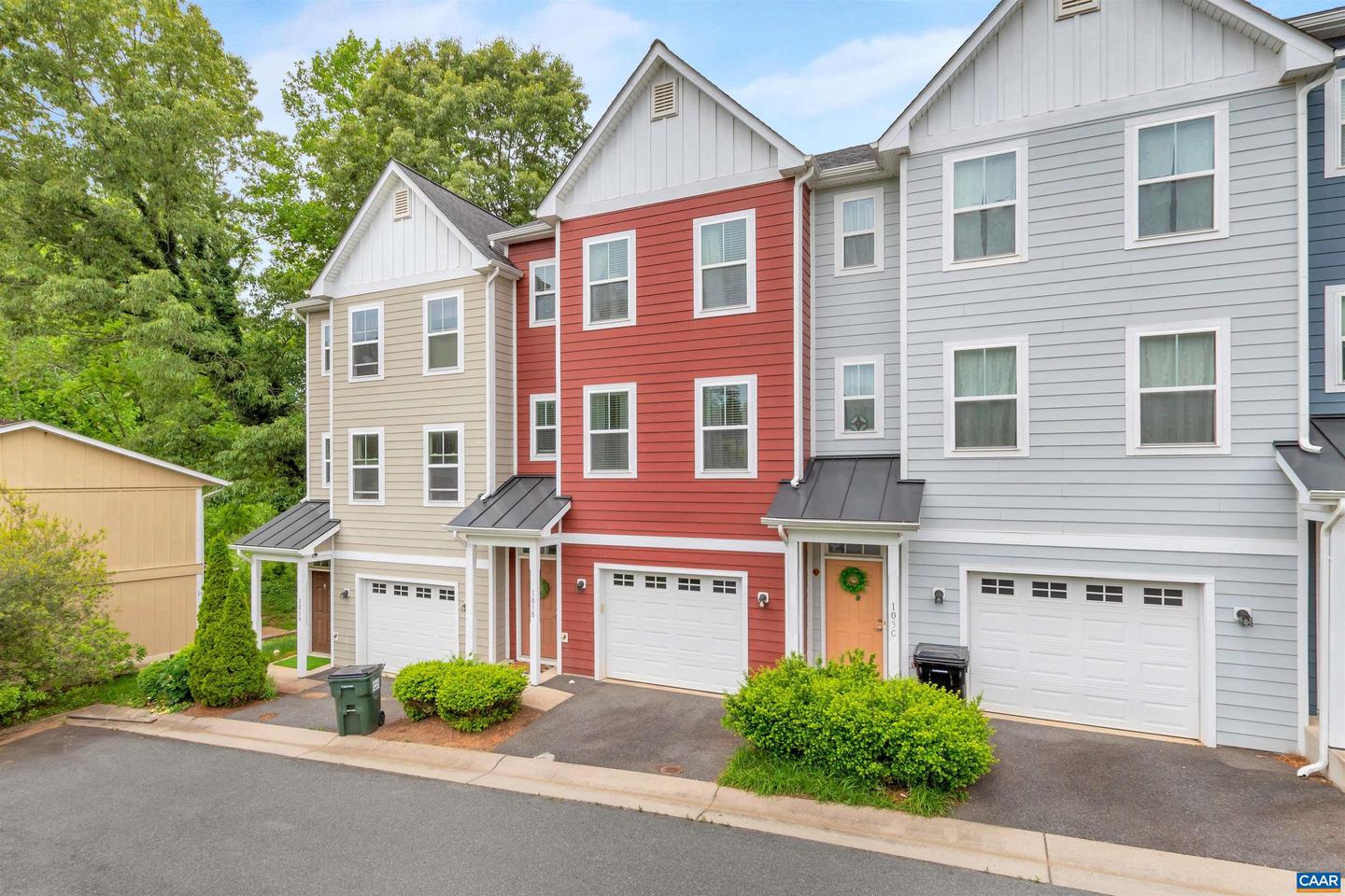 Photo 5 of 35 of 103 Longwood Dr #B townhome