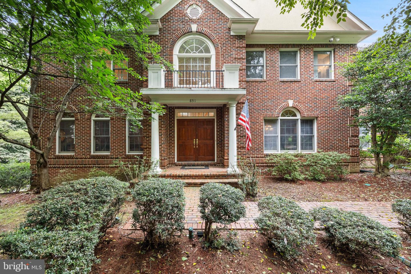 851 Forestville Meadows Drive, Great Falls, VA, 22066