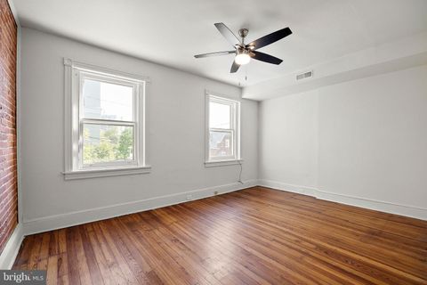 Duplex in Wilmington DE 1316 9th St 19.jpg