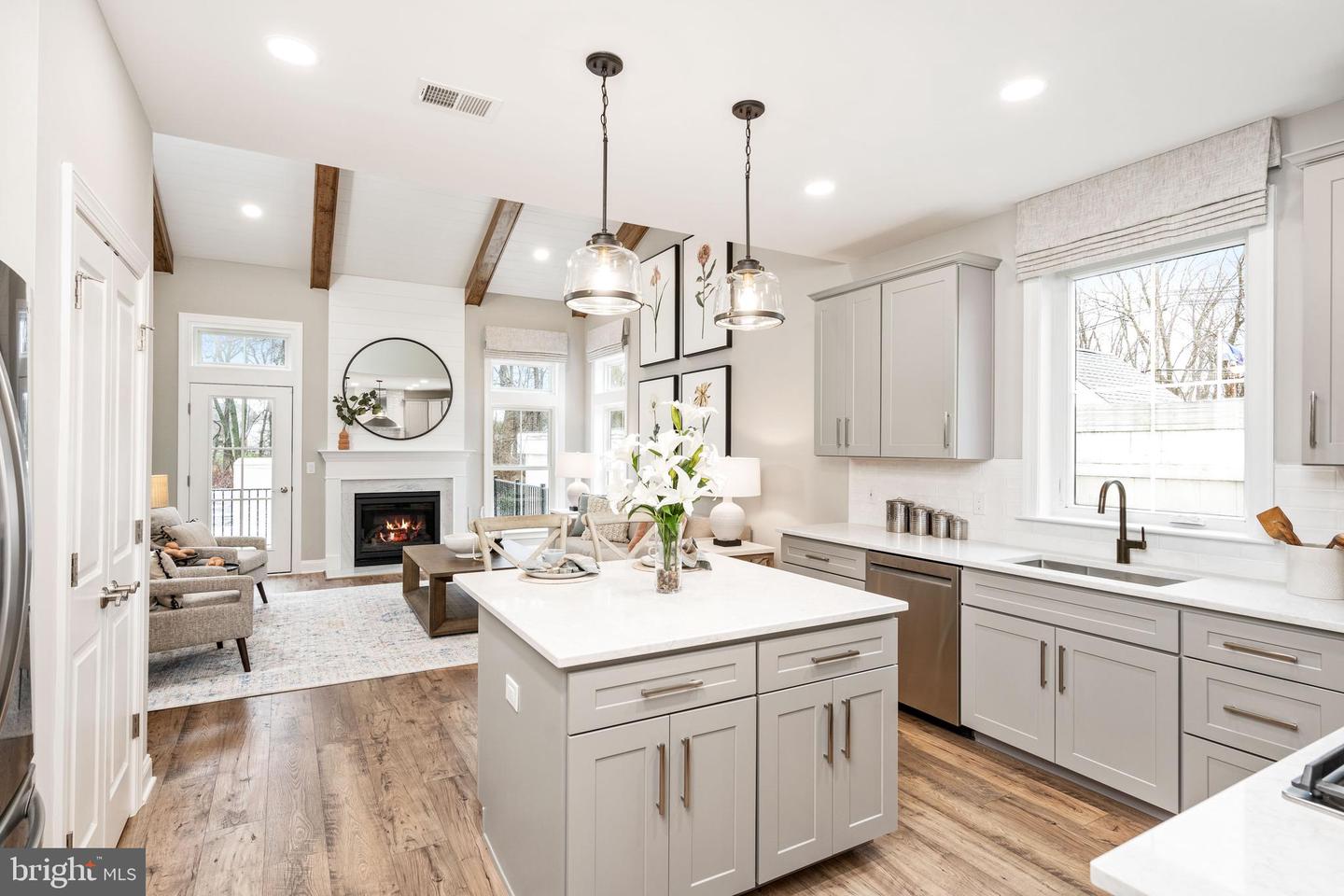Photo 5 of 15 of 38 Kay Chiarello Way townhome