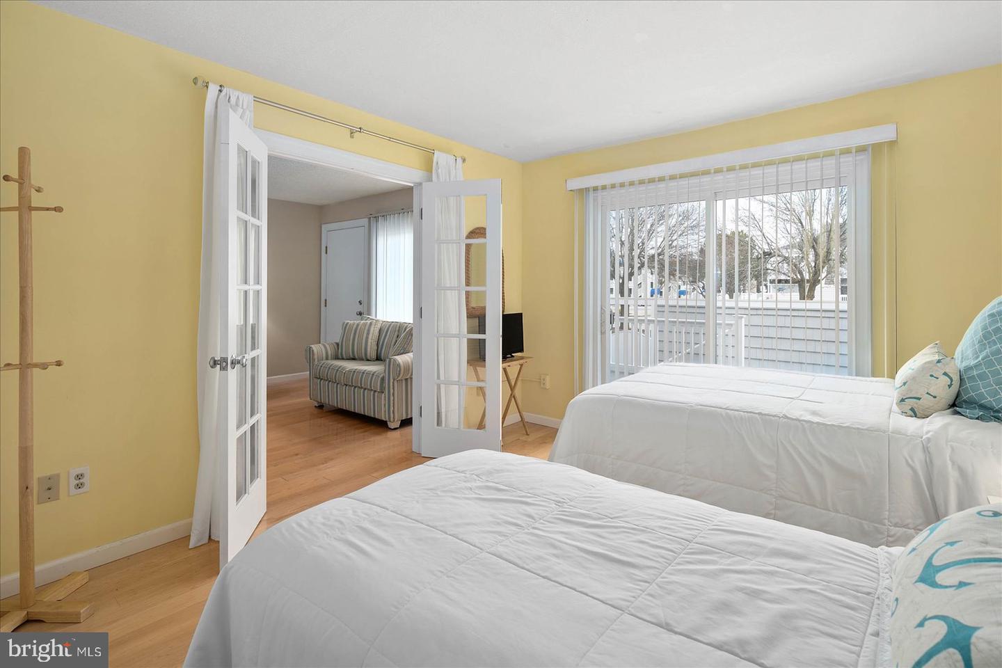 Photo 25 of 31 of 12301 Jamaica Ave #112g01 townhome
