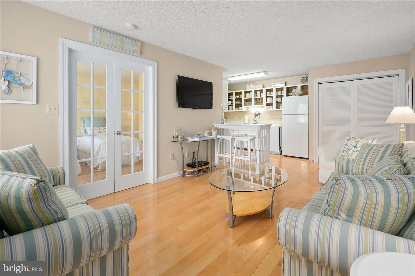 Photo 3 of 31 of 12301 Jamaica Ave #112g01 townhome