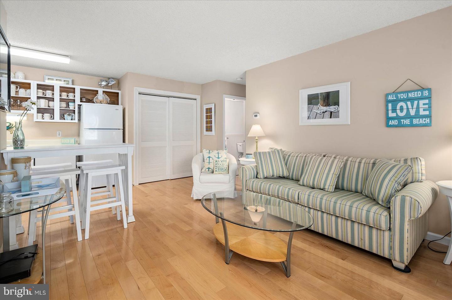 Photo 4 of 31 of 12301 Jamaica Ave #112g01 townhome