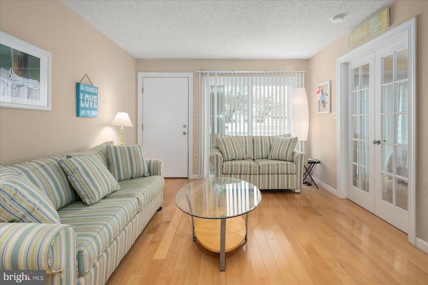 Photo 6 of 31 of 12301 Jamaica Ave #112g01 townhome