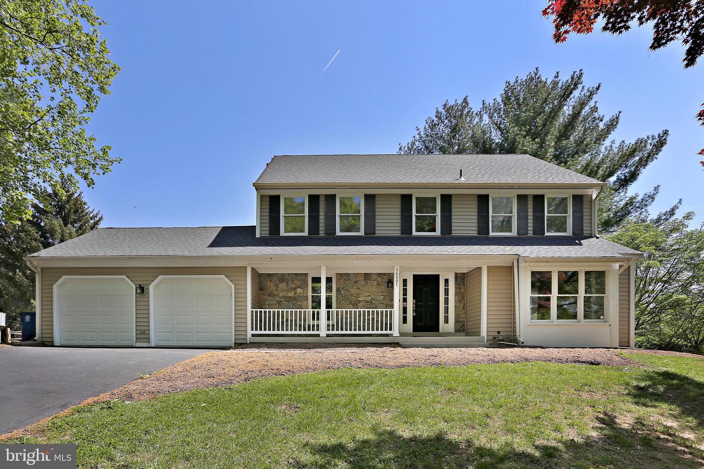 Photo 1 of 46 of 16001 Copen Meadow Dr house