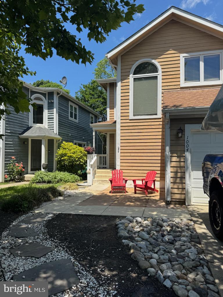 1004 Blackwell