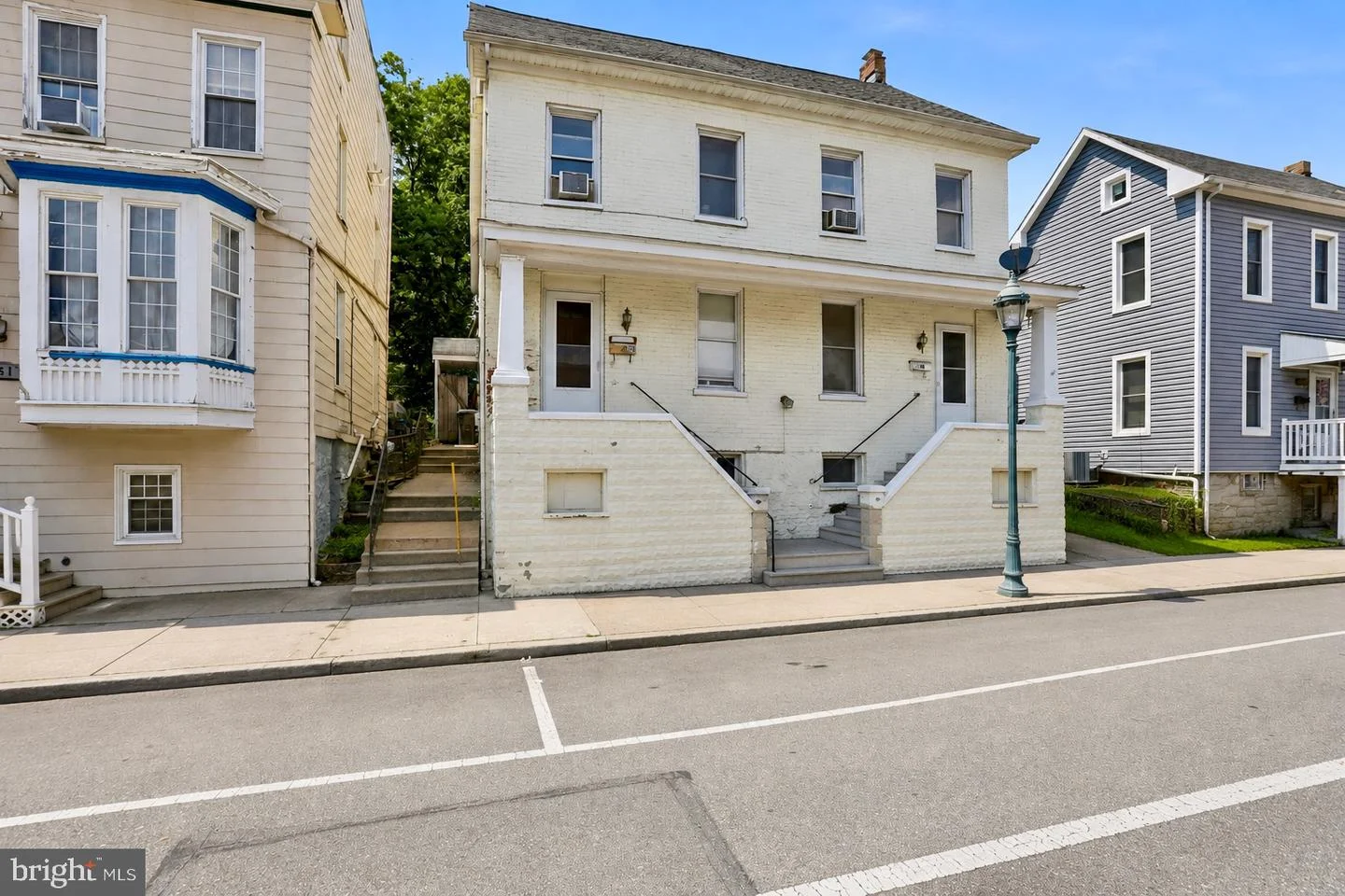 249 Summit Avenue