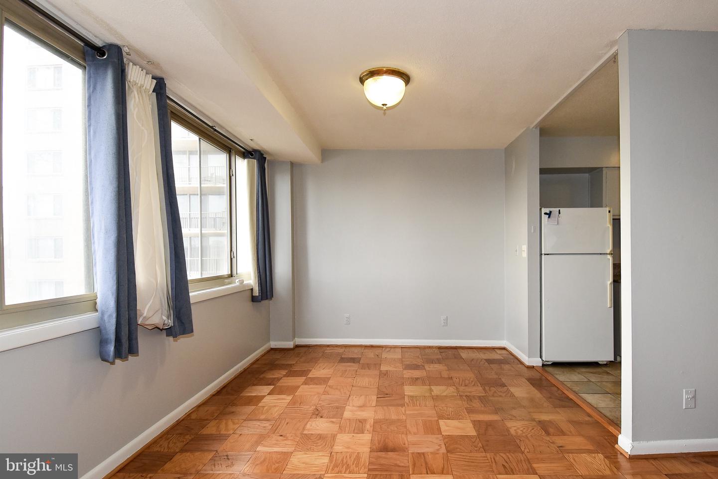 Photo 12 of 32 of 4410 Oglethorpe St #203 condo