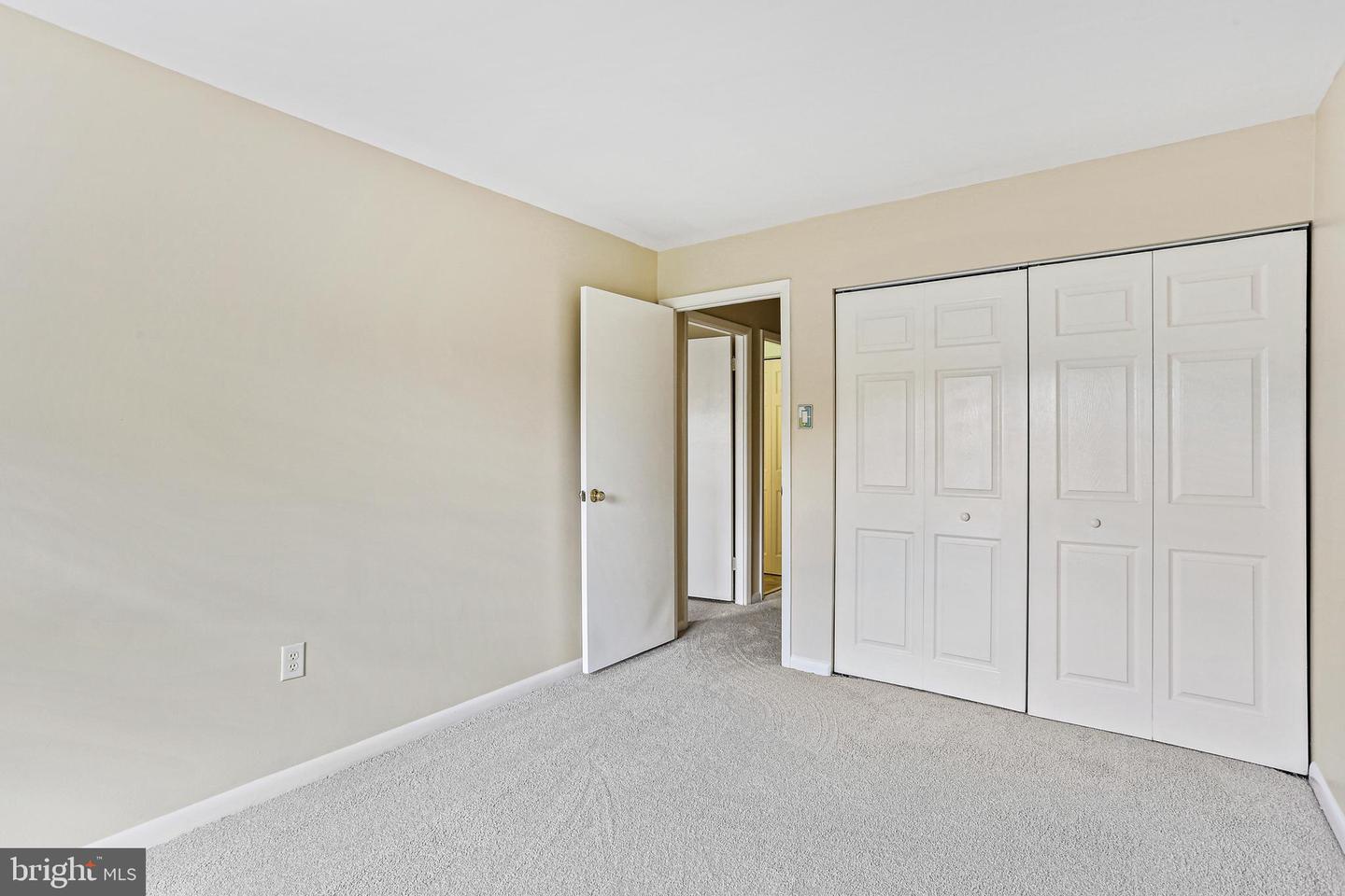 Photo 15 of 23 of 9220 Bridle Path Ln #L townhome