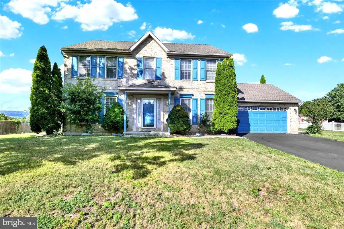 209 Battenkill Drive, Douglassville, PA, 19518