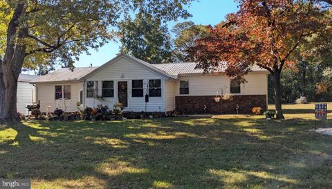 Single Family Residence in Seaford DE 10174 Main STREET.jpg