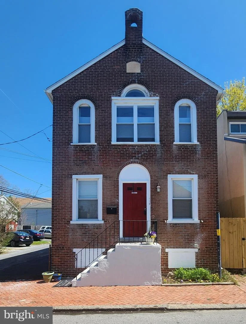 113 S Adams Street