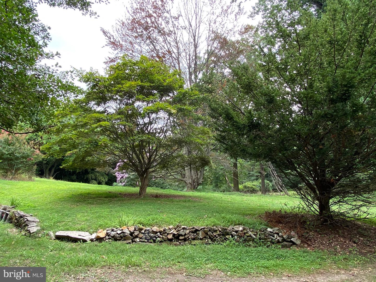 Photo 6 of 36 of 1381 Brinton Lake Rd house