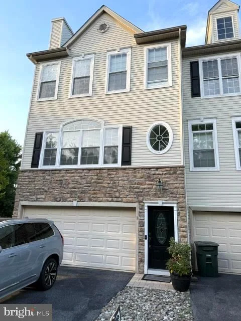 400 Williams Street Unit 1