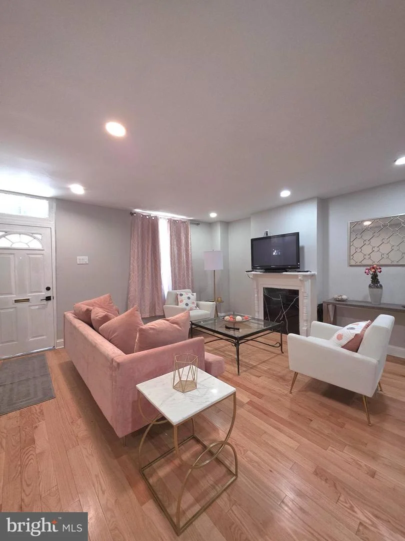 4042 Haverford Avenue