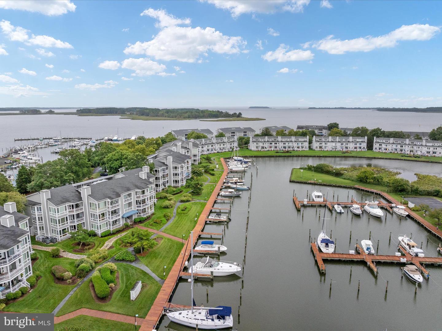 Photo 41 of 51 of 212 Oyster Cove Dr condo