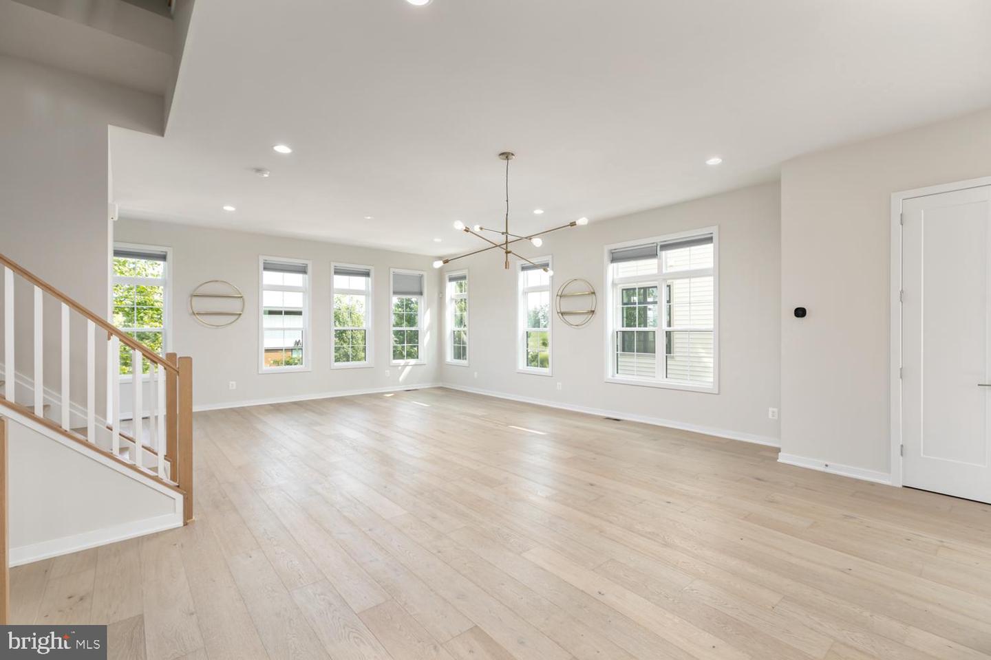 Photo 7 of 49 of 43467 Croson Ln townhome