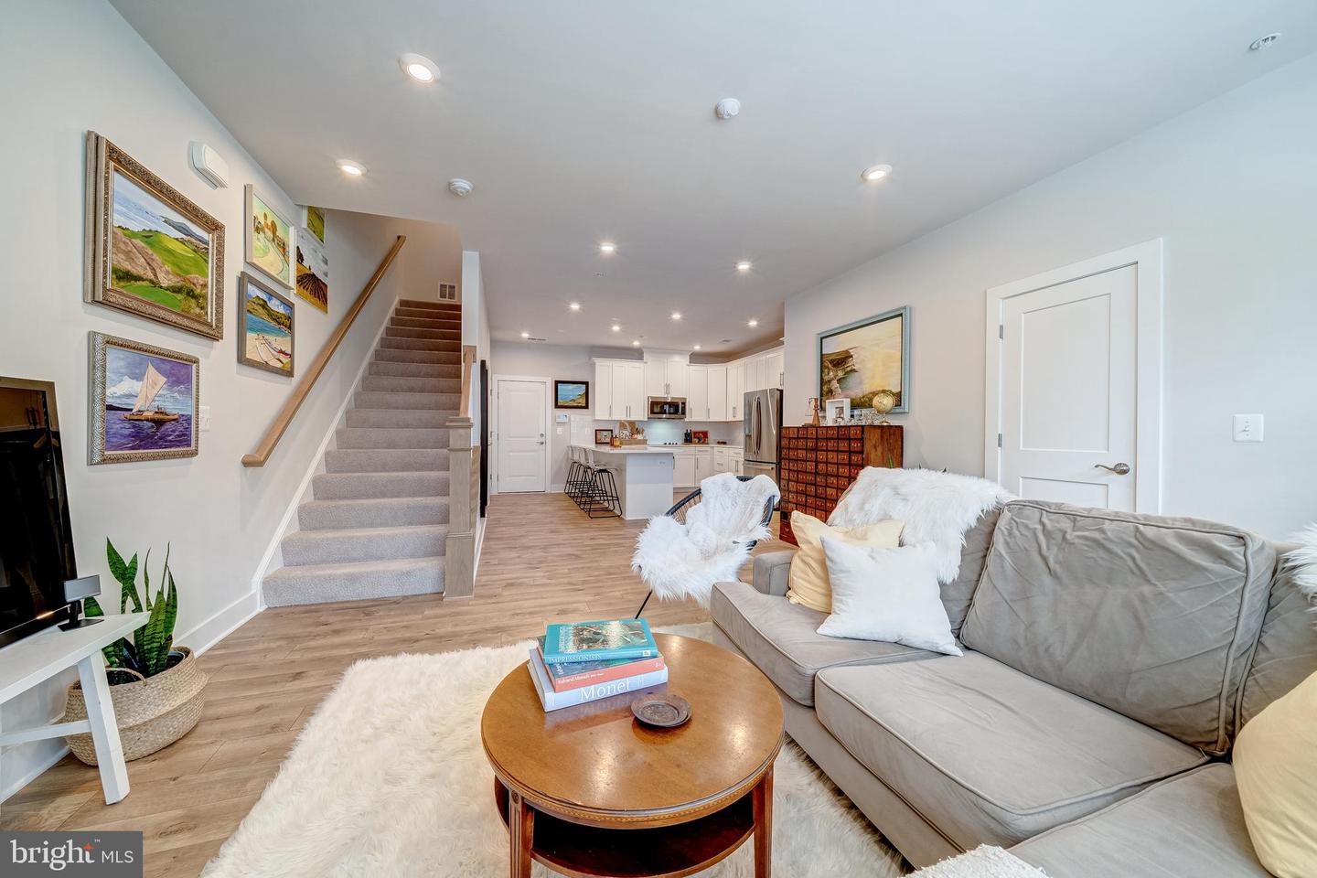 Photo 18 of 41 of 1704 Bandit Loop #20a townhome