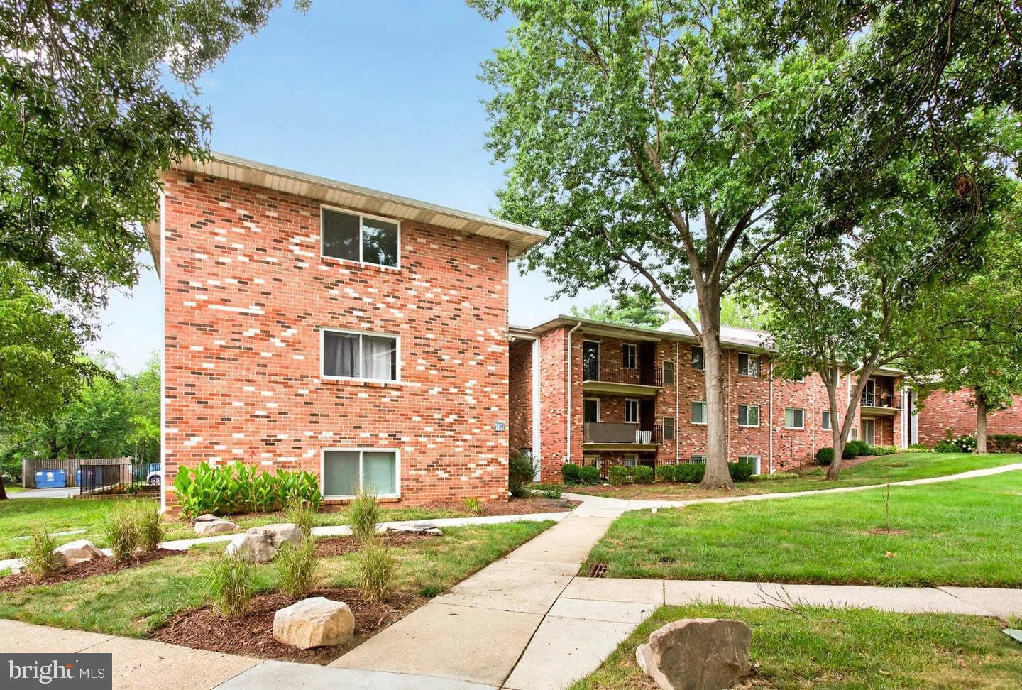 205 Victor Parkway Unit 205D