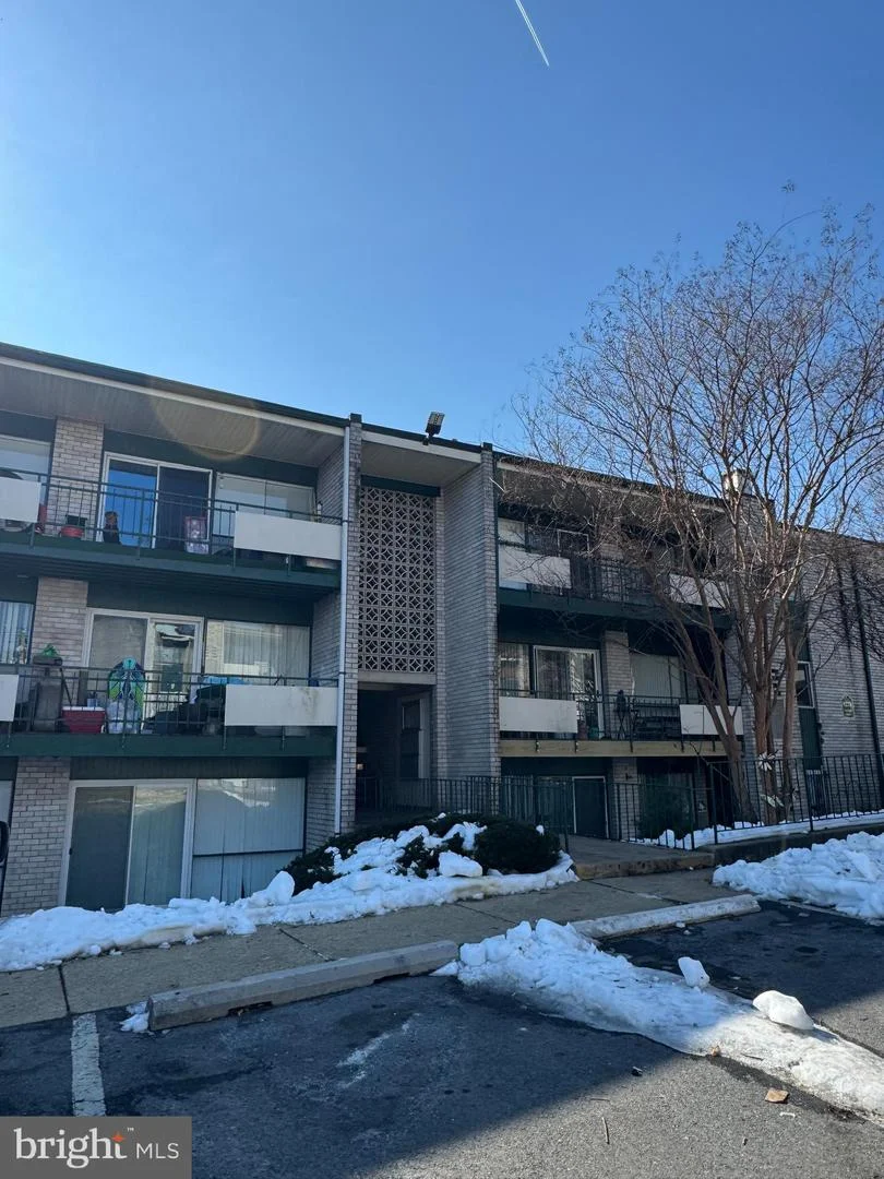 9278 Adelphi Road Unit 103