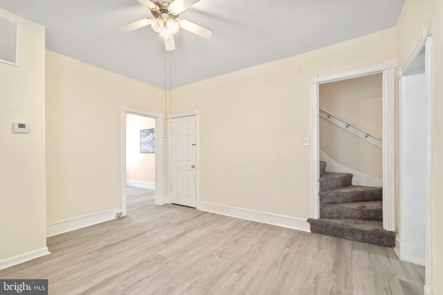 Photo 10 of 43 of 225 Locust St townhome