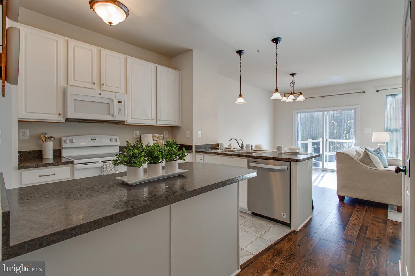 Photo 9 of 35 of 21330 Bethmill Way townhome