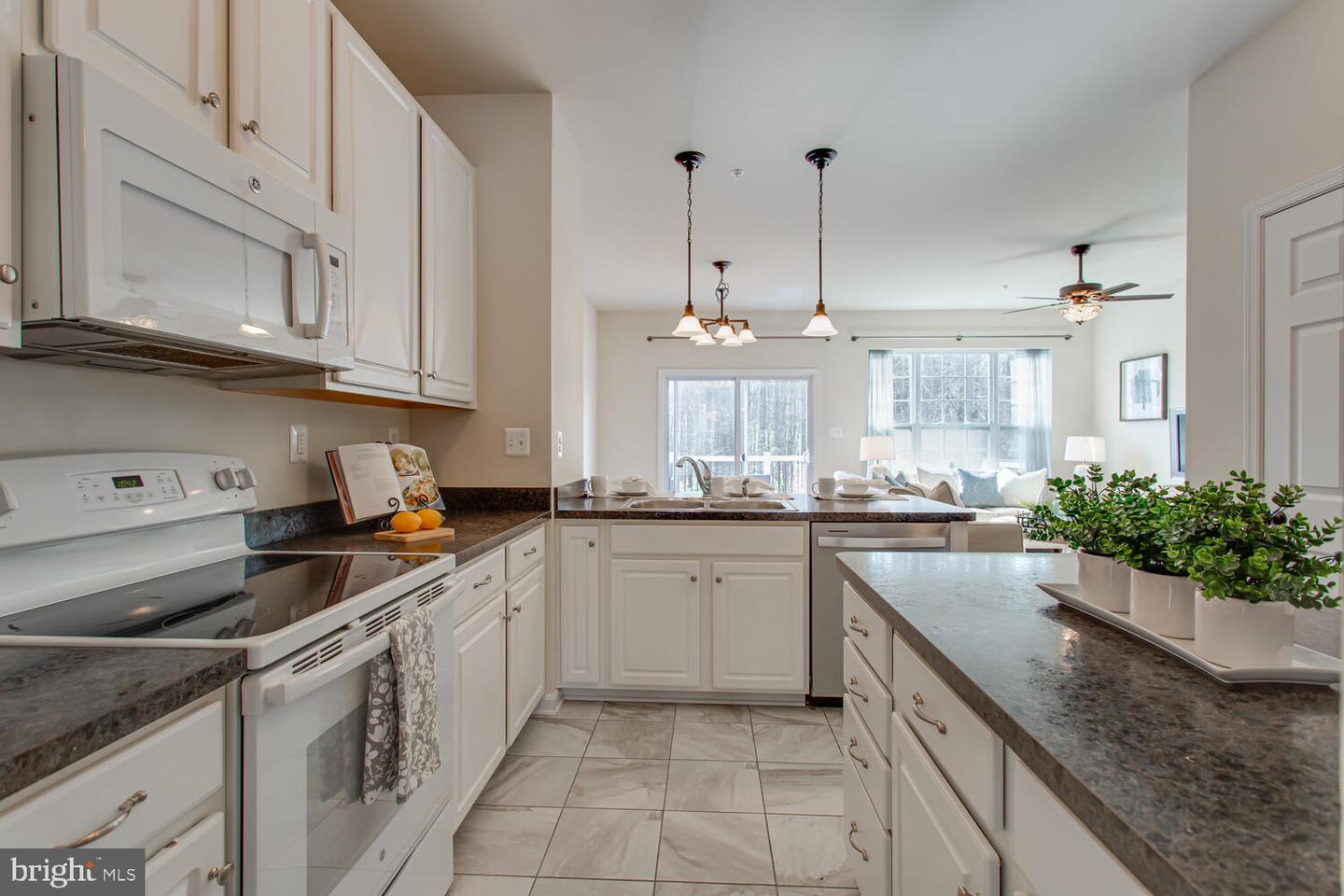 Photo 6 of 35 of 21330 Bethmill Way townhome