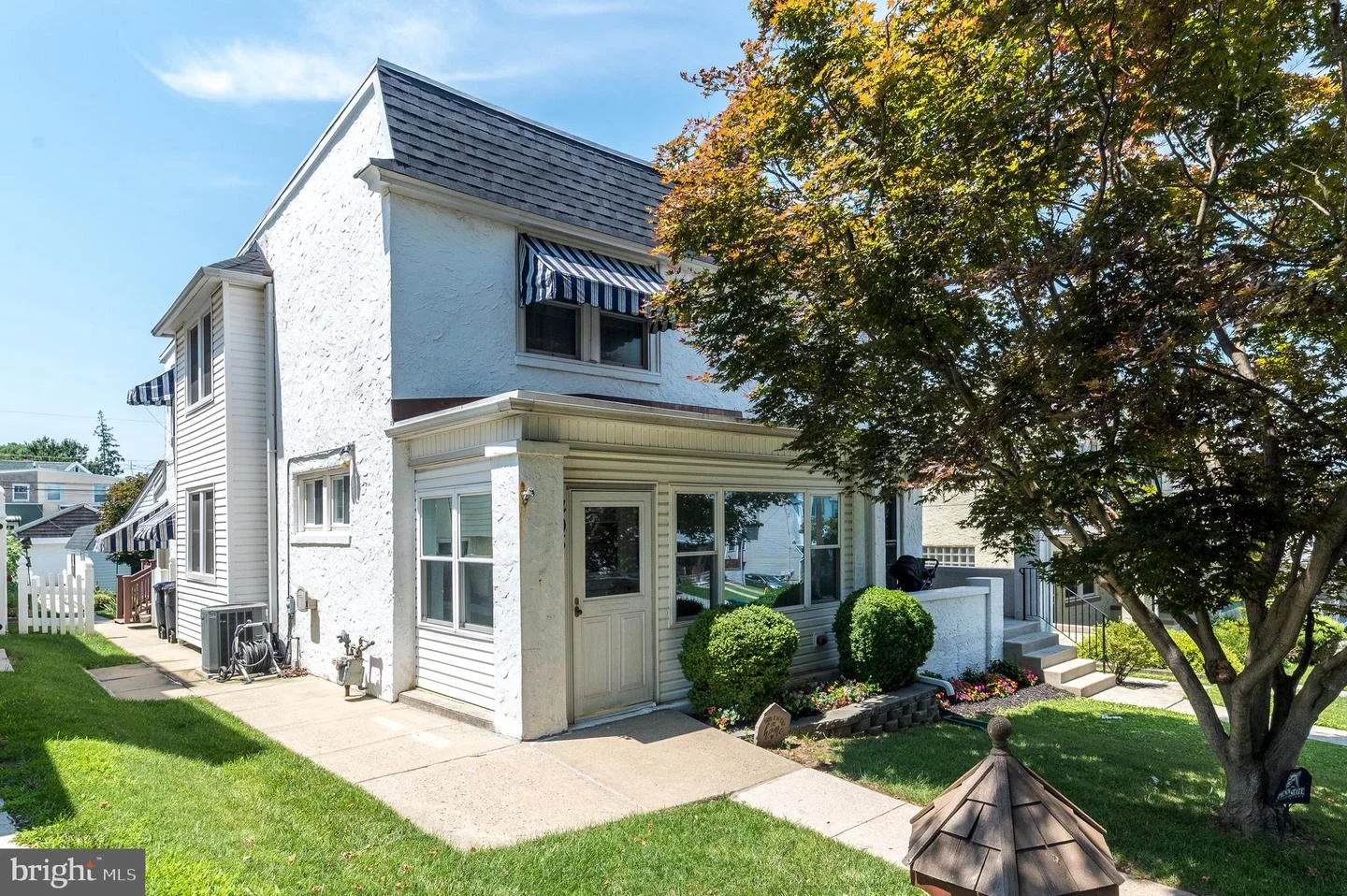 405 W Eleventh Avenue