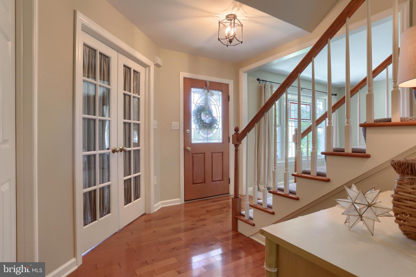 Photo 4 of 56 of 424 Woodruff Way house