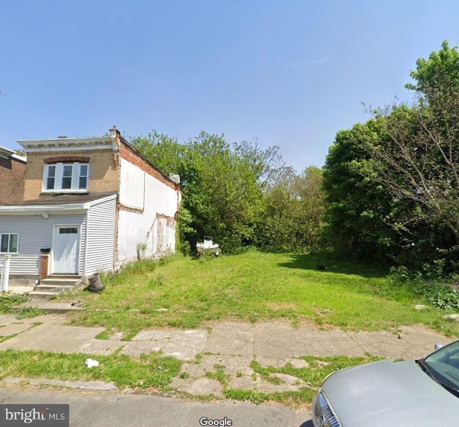 2131 S Frazier Street