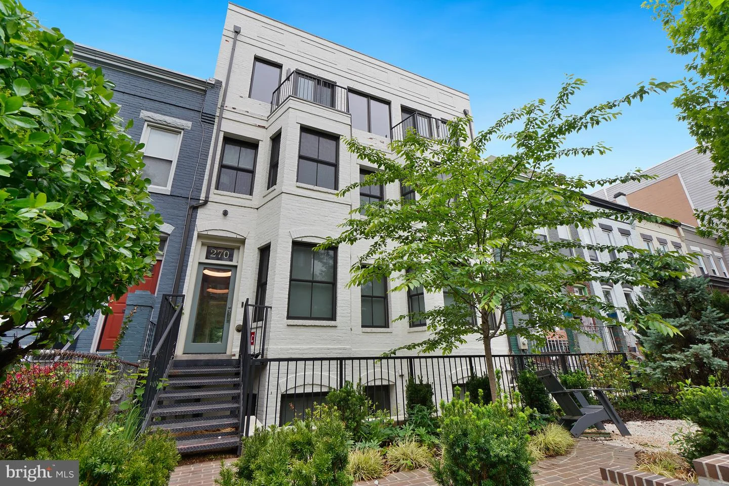 270 15th Street SE Unit 202