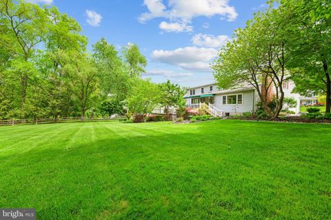 Single Family Residence in Hockessin DE 140 Davinci COURT 28.jpg