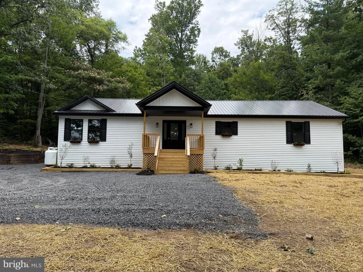 812 Lincoln Way W, Mc Connellsburg, PA, 17233