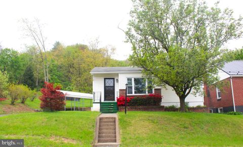 Single Family Residence in Cumberland MD 1400 Holland STREET.jpg