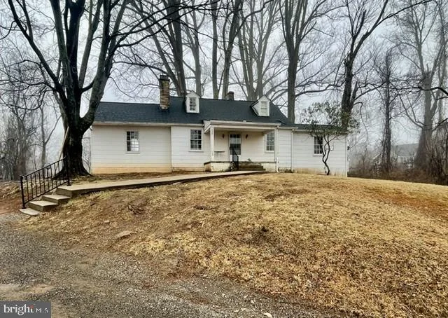 226 Combs Dr