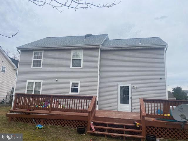 Photo 2 of 24 of 211 Ontario Ave house