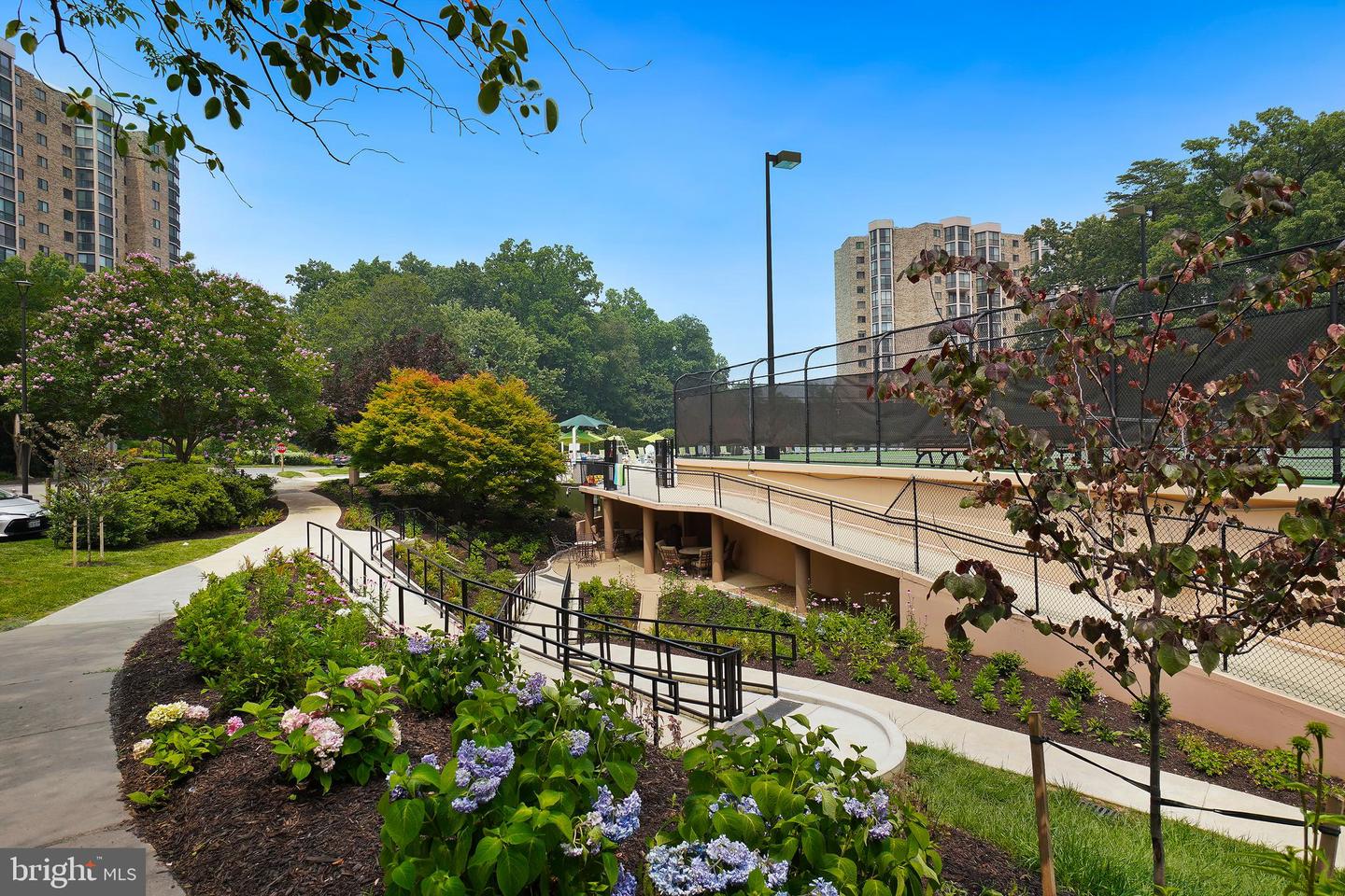 Photo 61 of 134 of 5904 Mount Eagle Dr #910 condo