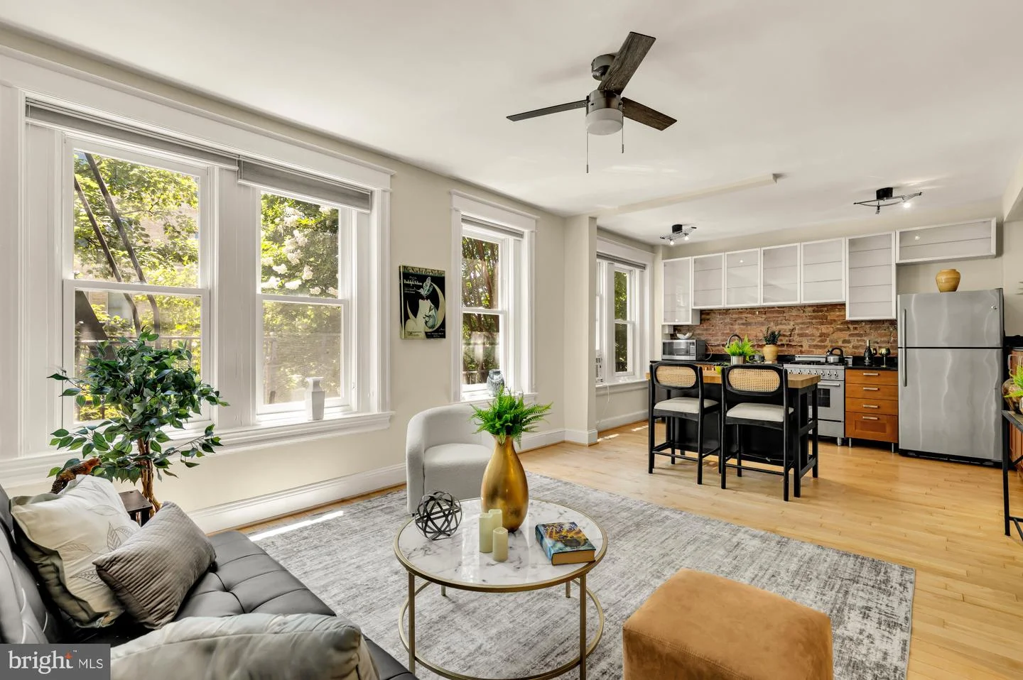 1869 Mintwood Place NW Unit 24