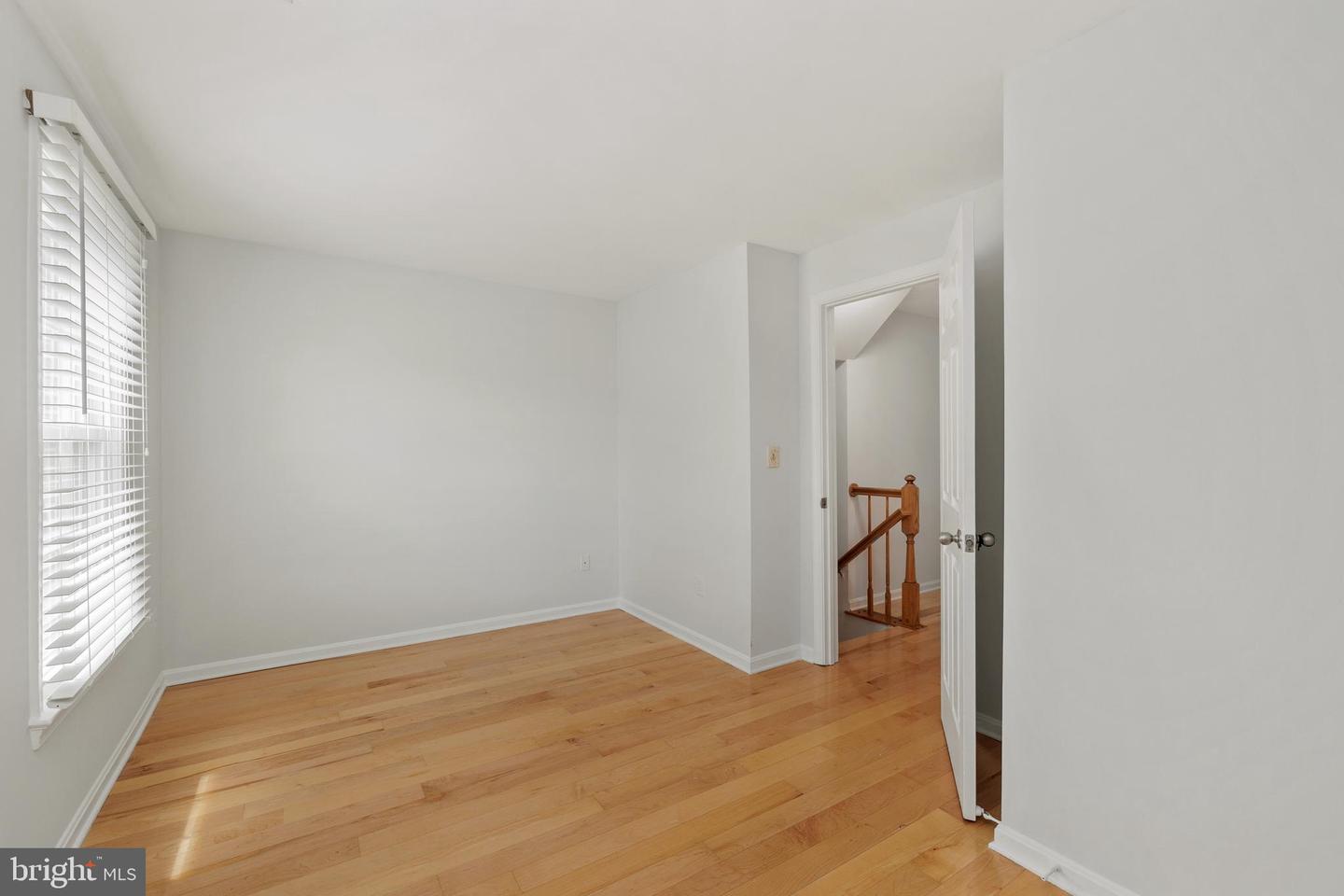 Photo 13 of 33 of 7826 Colonial Springs Blvd townhome