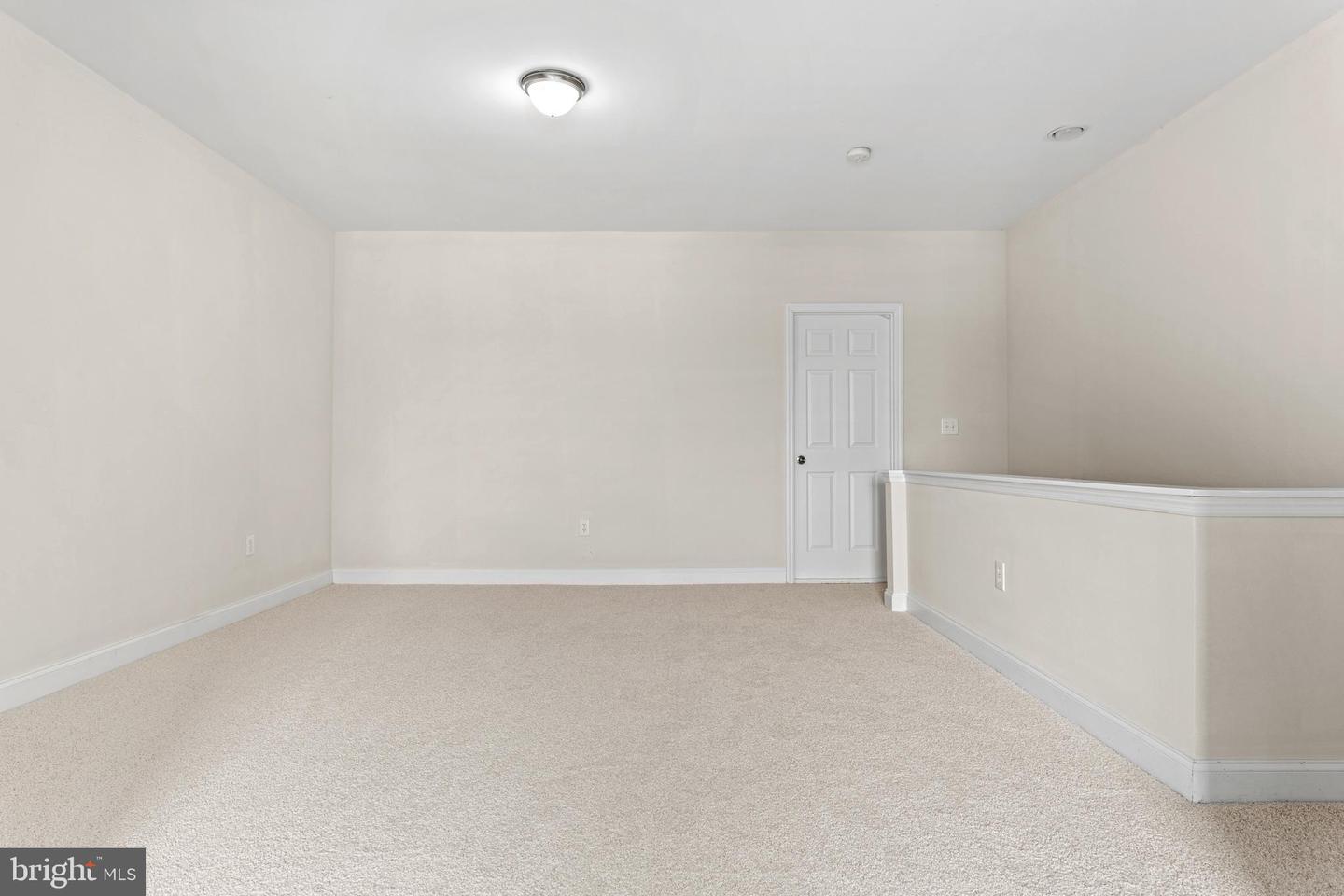 Photo 13 of 34 of 31 7th St townhome