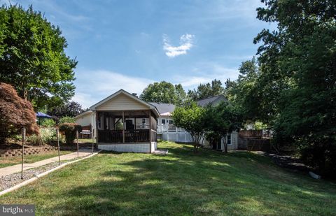 Single Family Residence in Fredericksburg VA 7307 Ni River LANDING 76.jpg