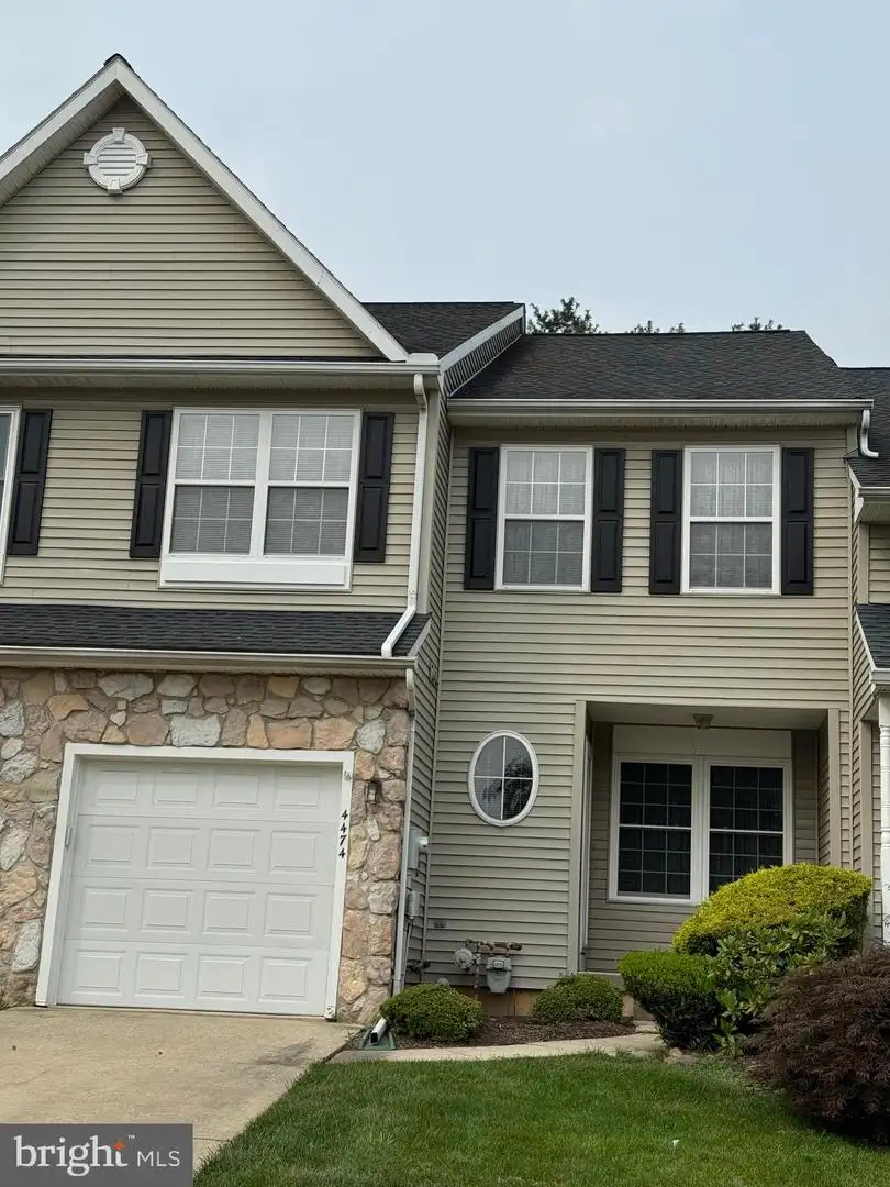 4474 Fairway Ct, Center Valley, PA, 18034
