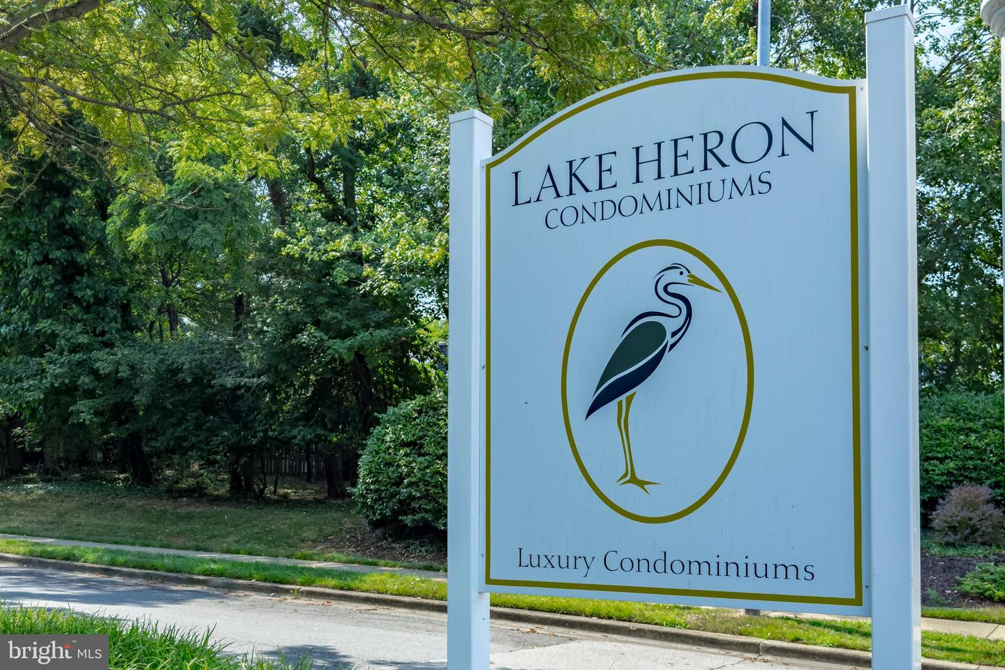 Photo 28 of 34 of 1125 Lake Heron Dr #1b condo