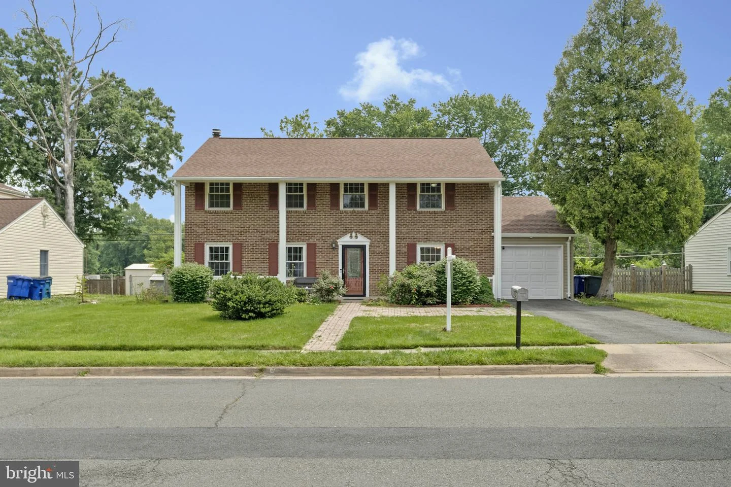 1107 Treeside Lane