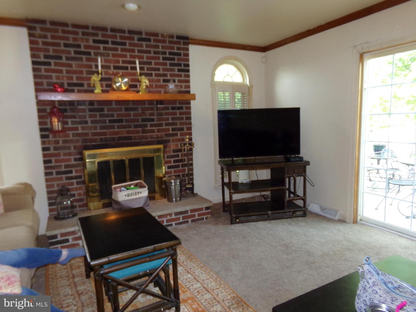 Photo 8 of 18 of 1021 Almshouse Rd house