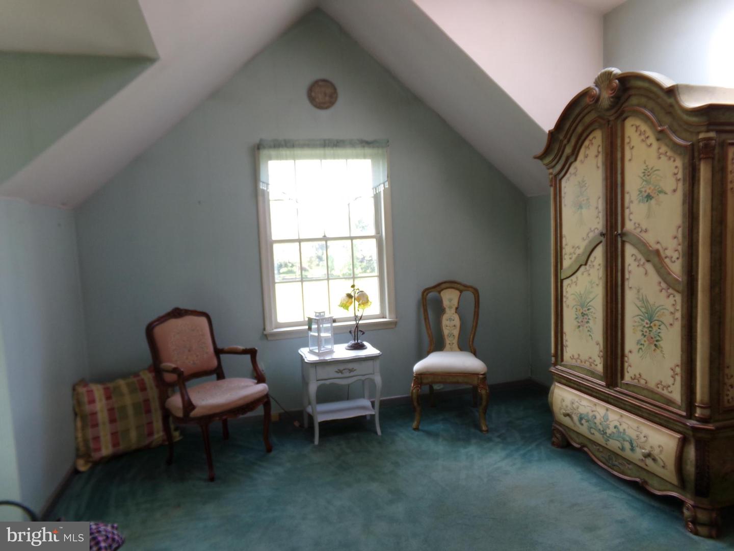 Photo 14 of 18 of 1021 Almshouse Rd house