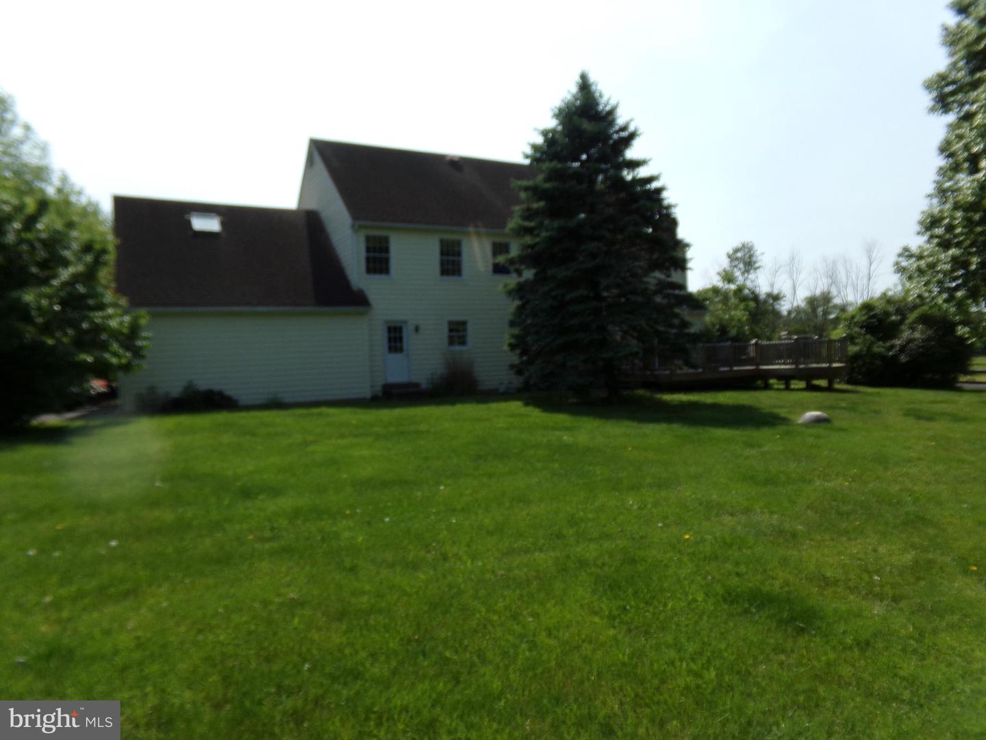 Photo 4 of 18 of 1021 Almshouse Rd house