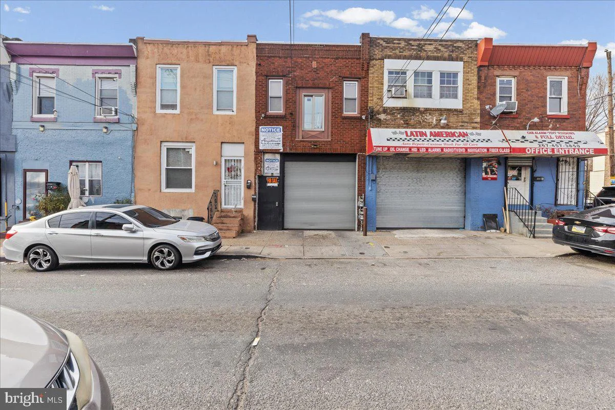 3506 G Street