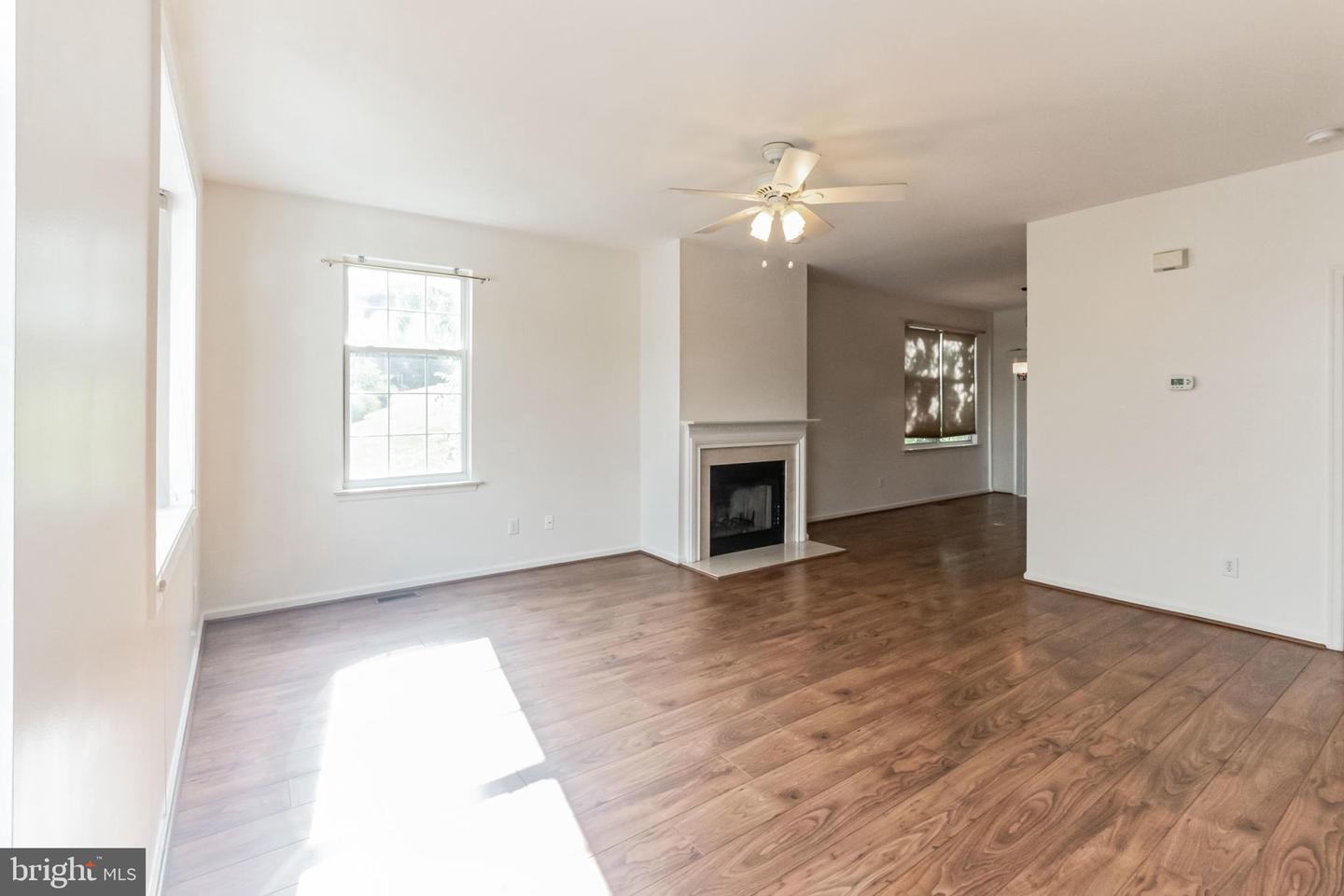 Photo 5 of 17 of 316 Andrew Cir townhome